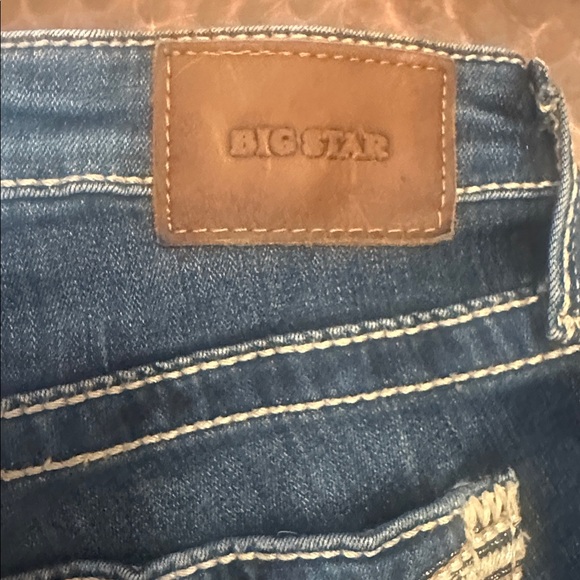 BIG STAR Women's Maddie Boot Cut Jeans - Picture 2 of 4